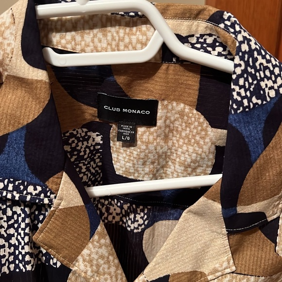 Club Monaco Button Down Tee - Picture 3 of 4